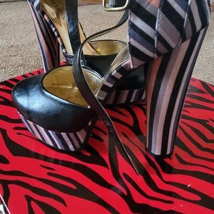 NEW Multi Color Pumps